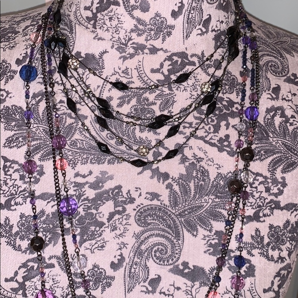Pair of costume jewelry necklaces